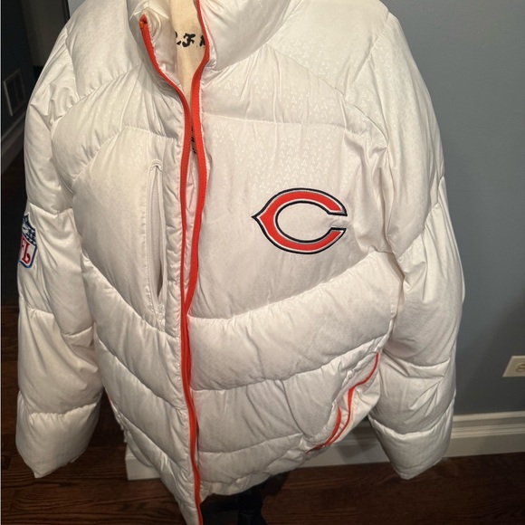 Reebok Other - Chicago Bears Vintage White Winter Coat Jacket Large NFL Reebok - Unisex